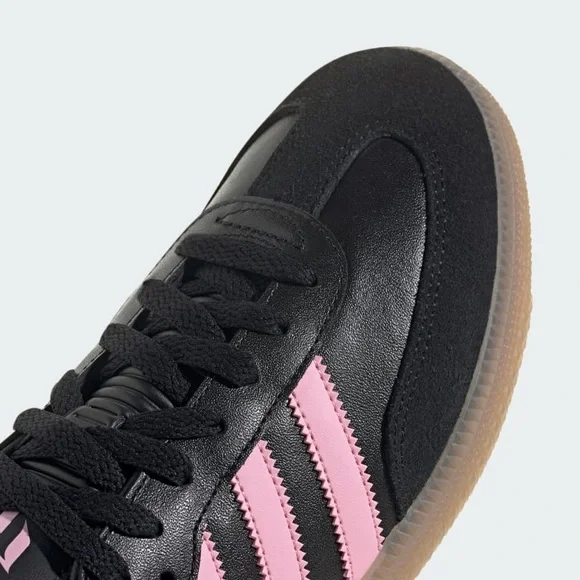 Adidas Men's 9 Samba Lionel Messi Shoes Pink/Black/Gum NEW - Picture 8 of 9